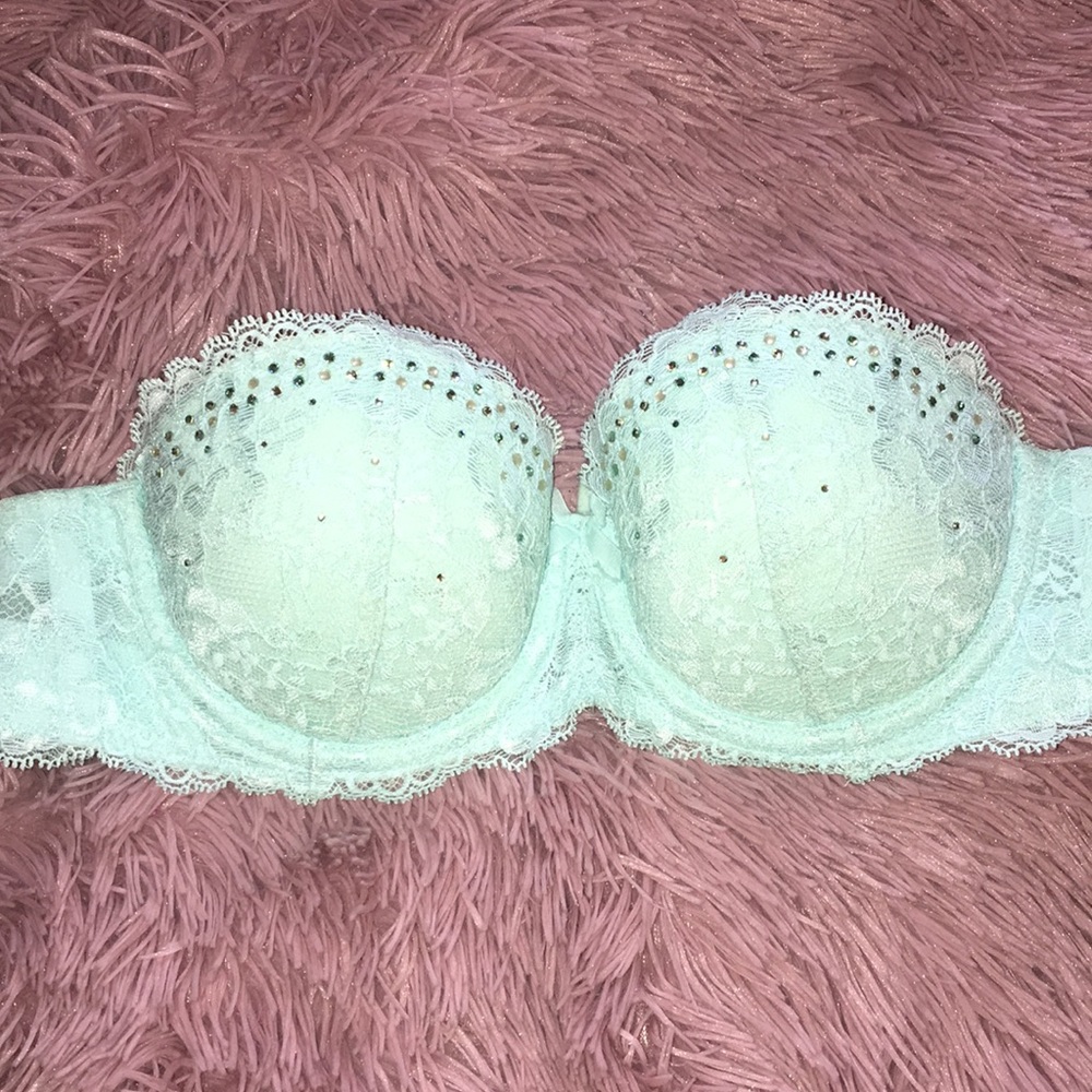 Victoria's secret strapless bra